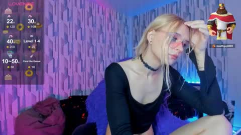 Ellie online show from 02/20/25, 10:37