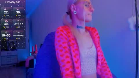 Ellie online show from 01/17/26, 03:39