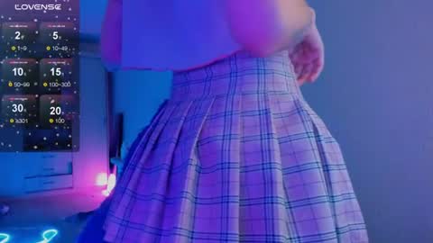 Ellie online show from 07/10/26, 03:47