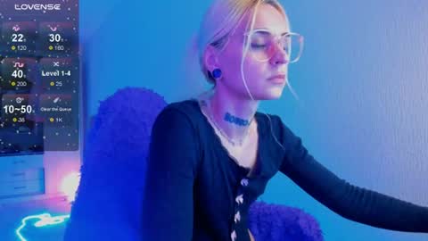 Ellie online show from 08/02/26, 03:21
