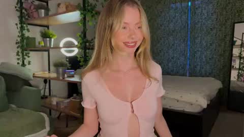 Ellie  --- Ill see you either on Friday or Saturday and definitely on Sunday  online show from 03/27/26, 04:51