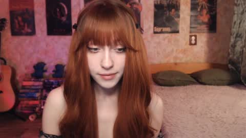 ellie_friendly online show from 09/16/25, 11:39