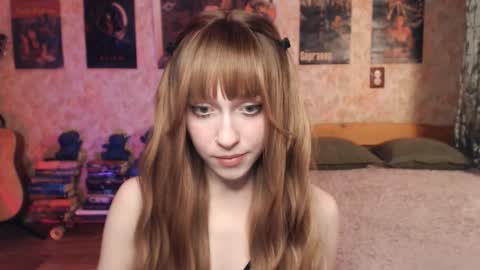 ellie_friendly online show from 02/07/26, 12:36