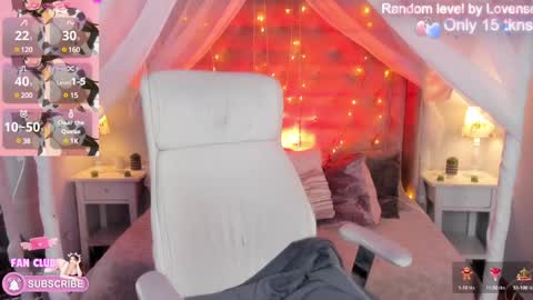  Ellie Jhonson  online show from 01/11/25, 02:47