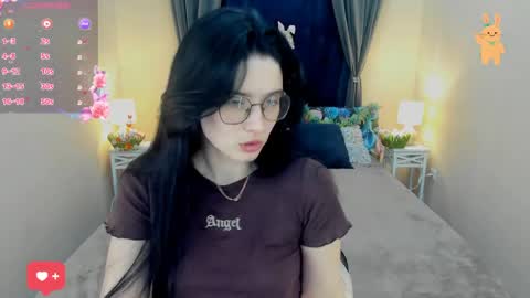 ellie_magic online show from 04/01/26, 01:34