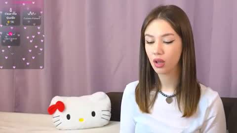 Snapshot of ellie_miller_ chatting on 10/14/25, 07:47 ellie online show from 10/14/25, 07:47