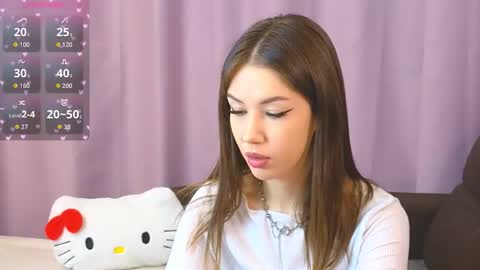 Snapshot of ellie_miller_ chatting on 11/30/25, 08:57 ellie online show from 11/30/25, 08:57