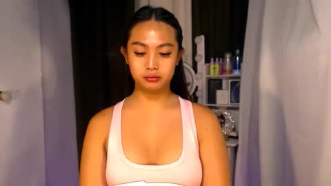 ellie online show from 04/19/26, 07:29