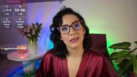 elliee1 online show from 03/07/25, 05:28