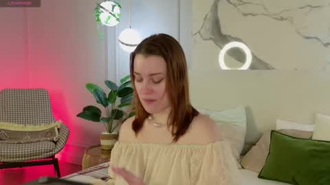elliegarson__ online show from 03/03/26, 05:08