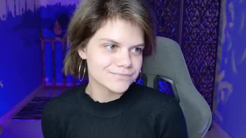 Snapshot of elliemurler chatting on 09/28/25, 09:03 elliemurler online show from 09/28/25, 09:03