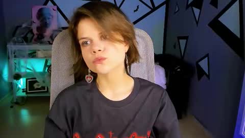 Snapshot of elliemurler chatting on 10/22/25, 09:09 elliemurler online show from 10/22/25, 09:09