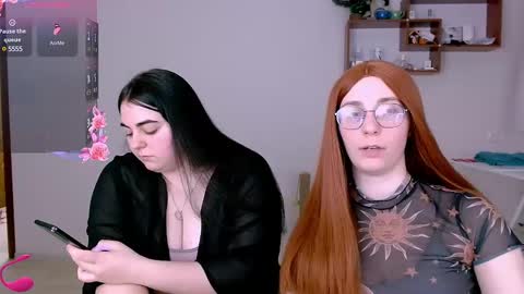 Ellie online show from 02/21/25, 04:37