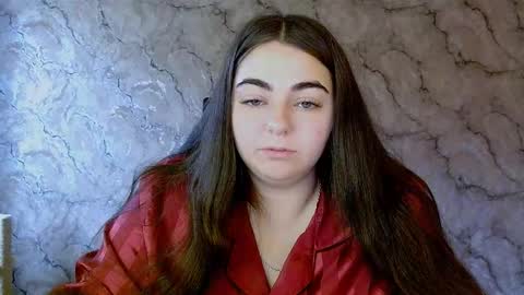 Ellie online show from 10/12/25, 05:06