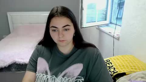 Ellie online show from 07/18/26, 04:05