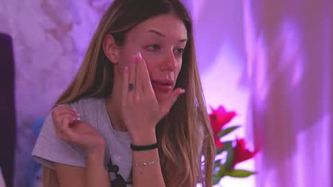 EllinaNuria online show from 03/16/26, 03:56