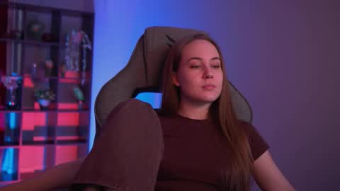 Elin online show from 01/15/26, 11:59