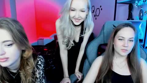 Snapshot of ellinvale chatting on 05/22/26, 12:55 Elin online show from 05/22/26, 12:55