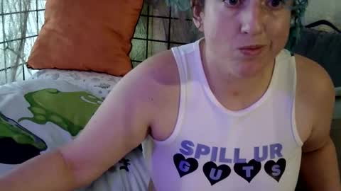 Elliohh online show from 05/22/26, 04:23