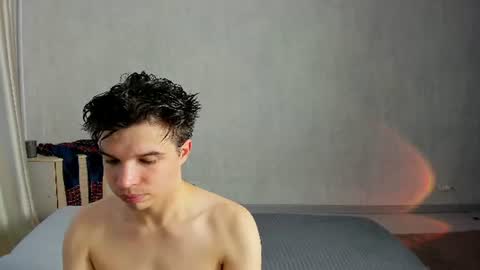 elliot_winki online show from 07/04/26, 01:12