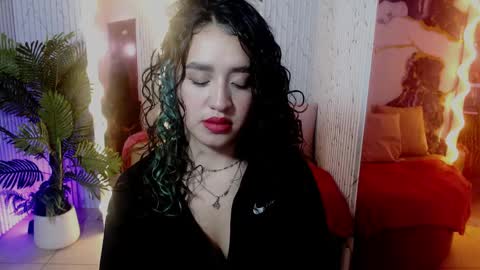 ellis_tay online show from 04/09/26, 11:59