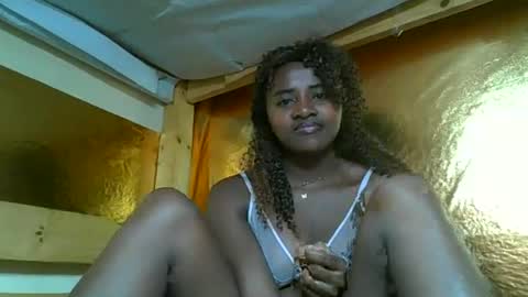 Snapshot of ellodi chatting on 06/21/26, 09:12 Ellodi online show from 06/21/26, 09:12