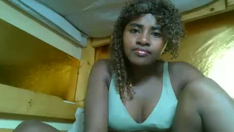 Snapshot of ellodi chatting on 06/24/26, 11:15 Ellodi online show from 06/24/26, 11:15