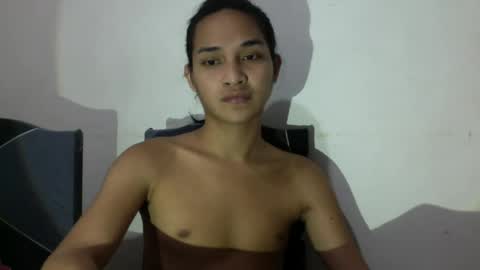 ELLORREY online show from 06/19/26, 07:56
