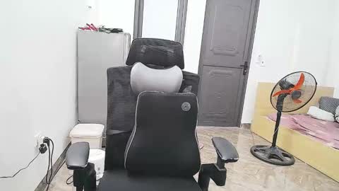 ellsa9x online show from 11/19/25, 02:33