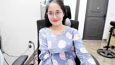 ellsa9x online show from 04/11/26, 04:06