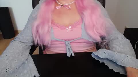 Elly online show from 03/20/26, 07:57