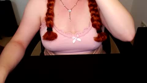 Elly online show from 06/28/26, 09:37