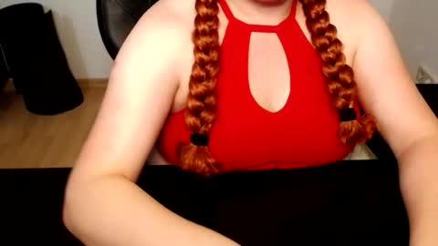 Elly online show from 07/07/26, 07:29