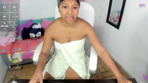 Elly online show from 04/21/26, 09:17