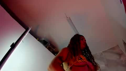 ellybloom online show from 04/06/26, 01:45