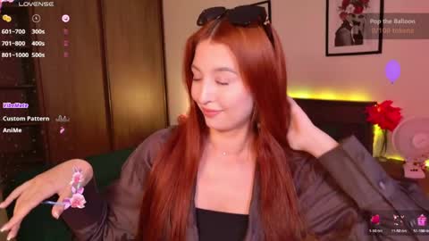 EllyPeach online show from 06/09/26, 11:22