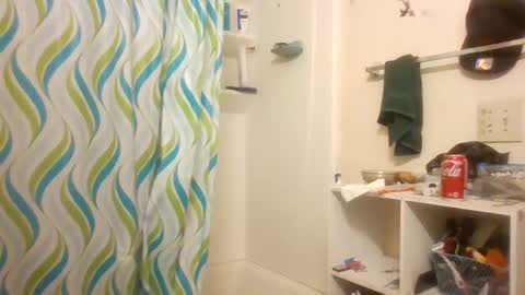 elmario24 online show from 10/08/25, 08:23