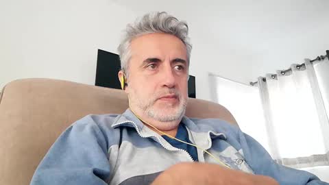 Snapshot of elmejorfvb2 chatting on 01/18/25, 02:02 fer online show from 01/18/25, 02:02