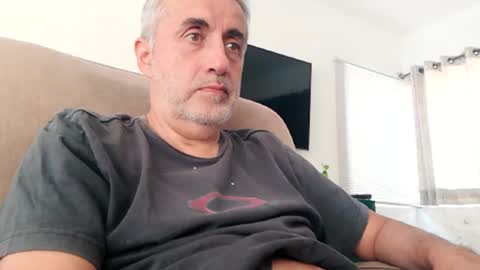 Snapshot of elmejorfvb2 chatting on 03/05/25, 08:10 fer online show from 03/05/25, 08:10