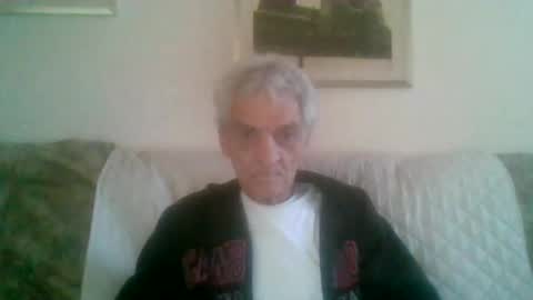 Snapshot of elmo191271 chatting on 05/21/26, 05:58 elmo191271 online show from 05/21/26, 05:58