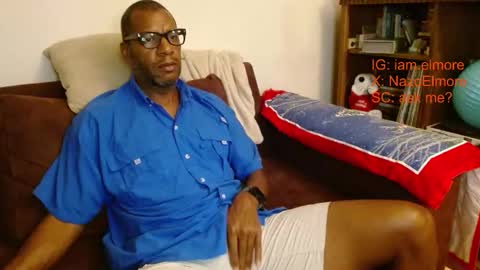 Snapshot of elmorenazogt chatting on 11/23/25, 03:28 My name is Elmore. Please say hello I like to chat with you. If you have requests or dirty talk please use tip online show from 11/23/25, 03:28