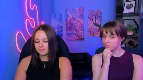 Ella online show from 07/10/26, 01:58
