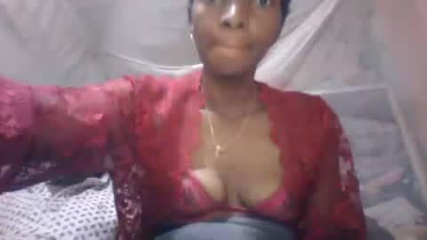 Snapshot of elodynarcisse chatting on 12/01/25, 03:33 elodynarcisse online show from 12/01/25, 03:33