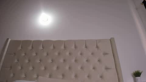 Maya online show from 02/25/25, 02:11