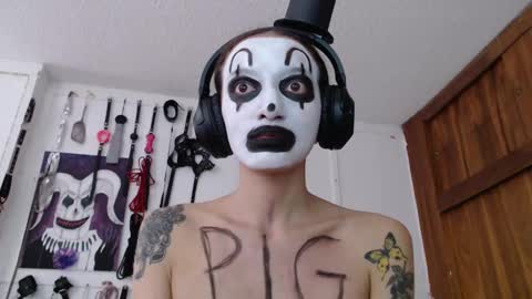 Snapshot of eloise_brown_ chatting on 01/05/25, 08:10 Chelsea Please help me to reach 100 thumbs up online show from 01/05/25, 08:10