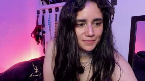 elowen_halley1 online show from 02/20/26, 06:19