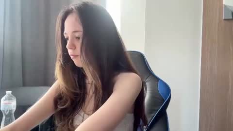 Milana online show from 06/09/26, 08:59
