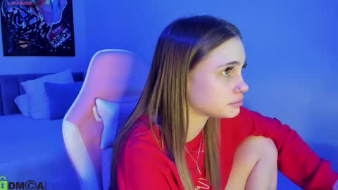 elsa_carterr online show from 12/18/25, 12:11