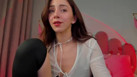 Michelle online show from 03/01/25, 02:37