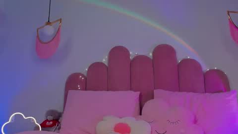 Michelle online show from 03/06/25, 11:31